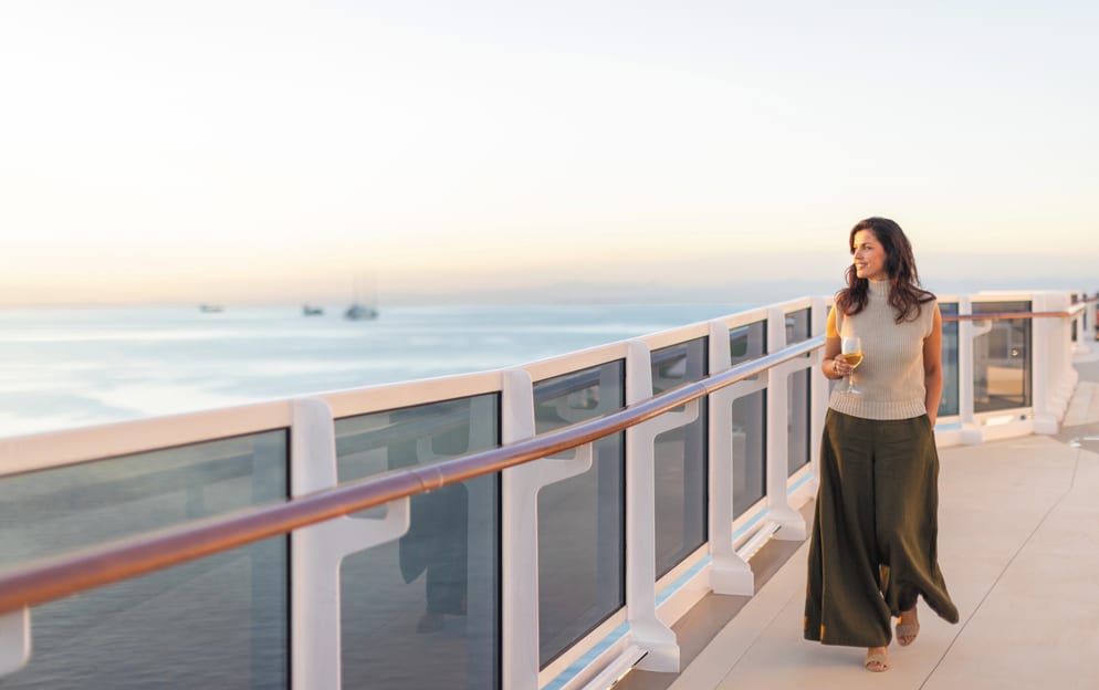 RSSC, Seven Seas Grandeur, Pool Deck 6.jpg